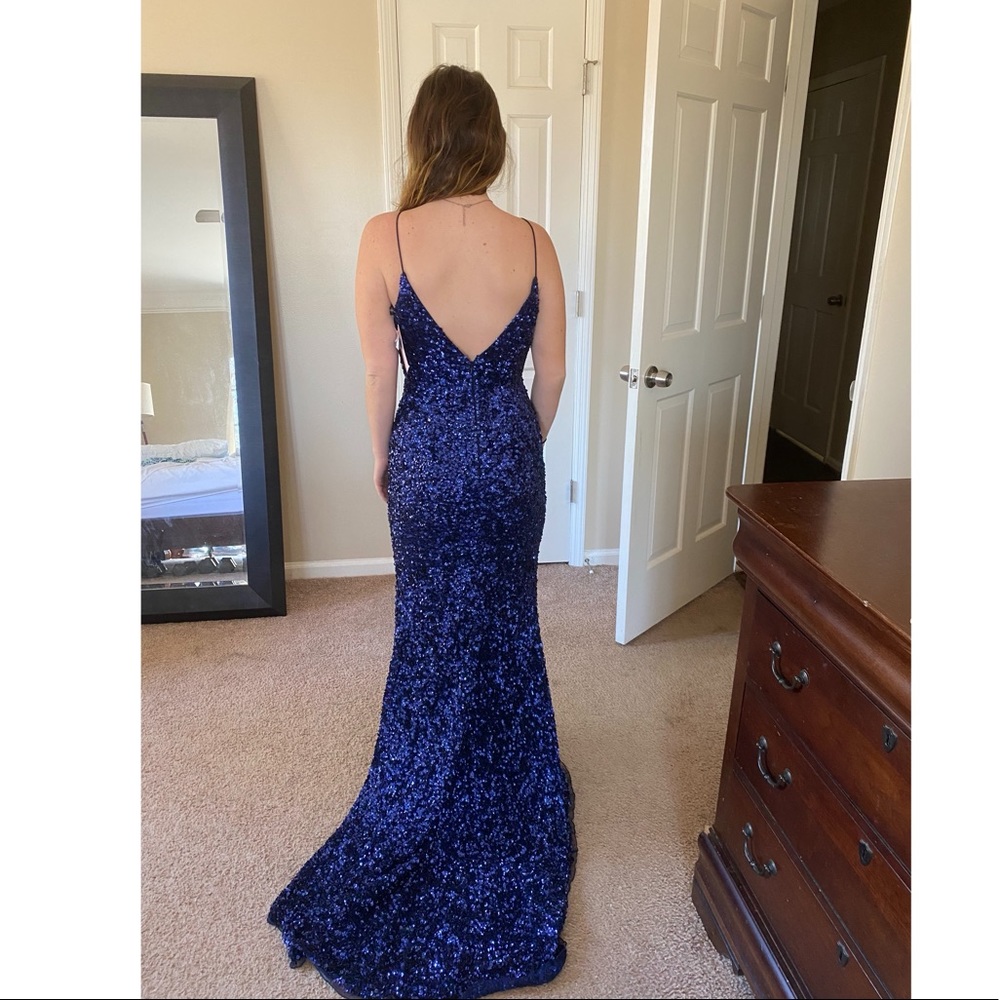 Size 6 blue sequin Sherri Hill prom dress